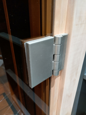 Стеклянные двери DoorWood Престиж, стекло бронза, коробка ольха