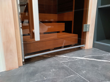 Стеклянные двери DoorWood Престиж, стекло прозрачное, коробка ольха